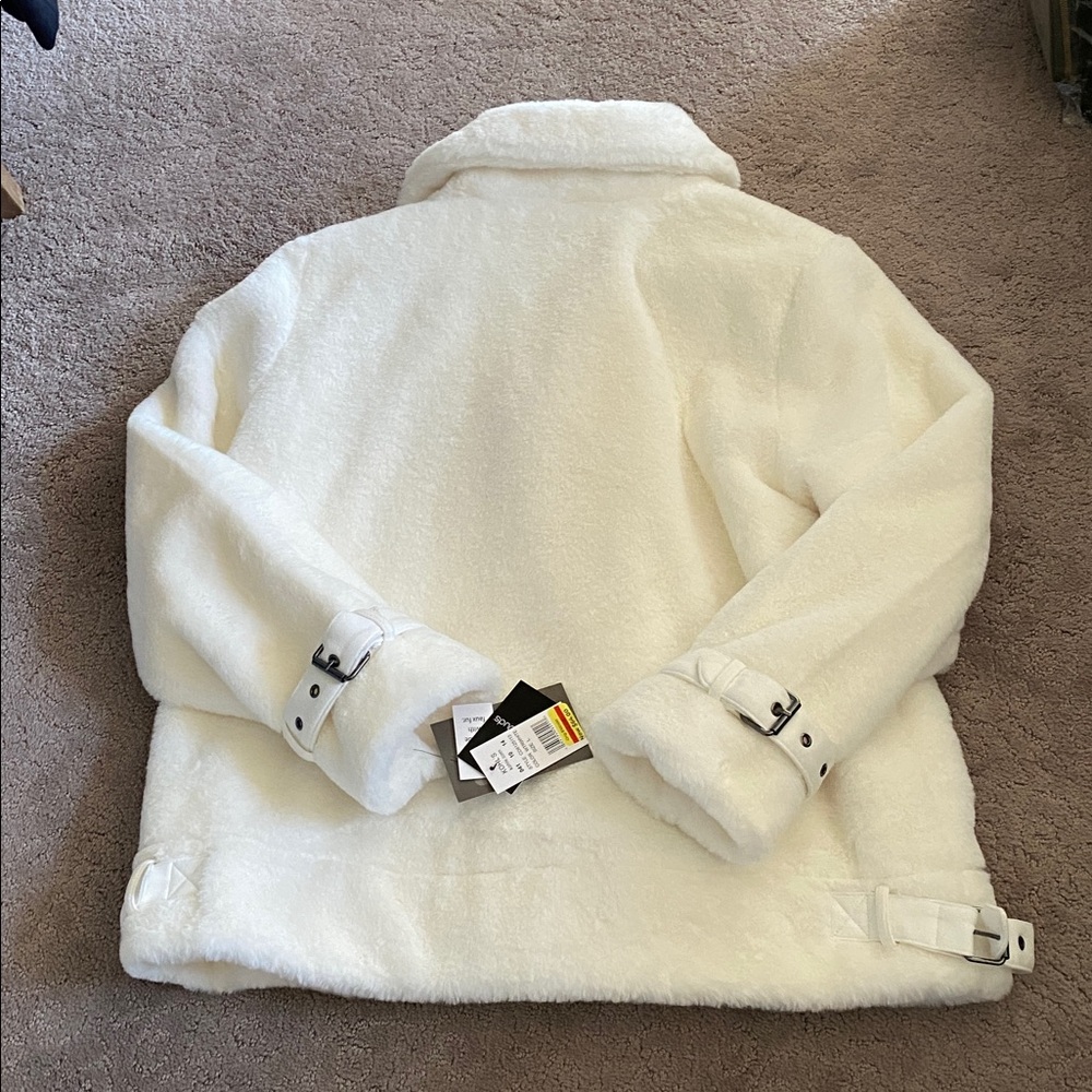 Cream Faux Fur Coat - Picture 4 of 4